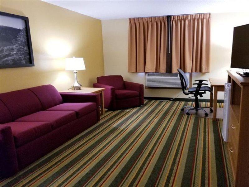Super 8 By Wyndham Ottawa Starved Rock Hotel Luaran gambar